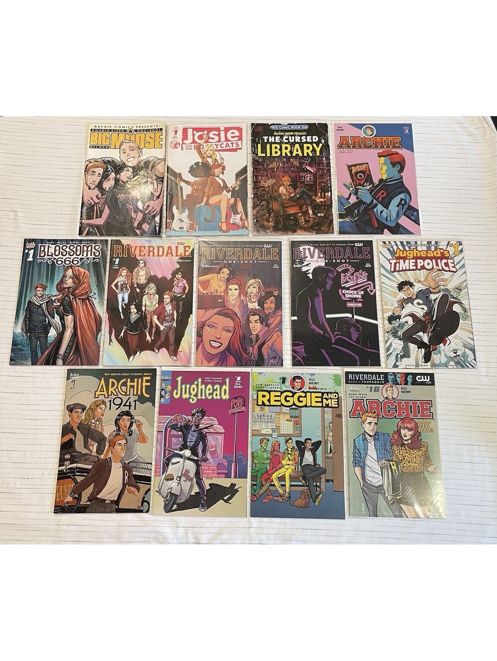 Riverdale & Archie Comic Book LOT OF 13 Issues Blossoms 666 #1 Jughead Josie